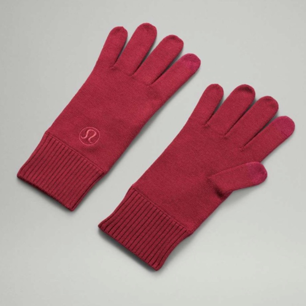NWT Lululemon Warm Revelation Gloves *Tech In Sz M/L